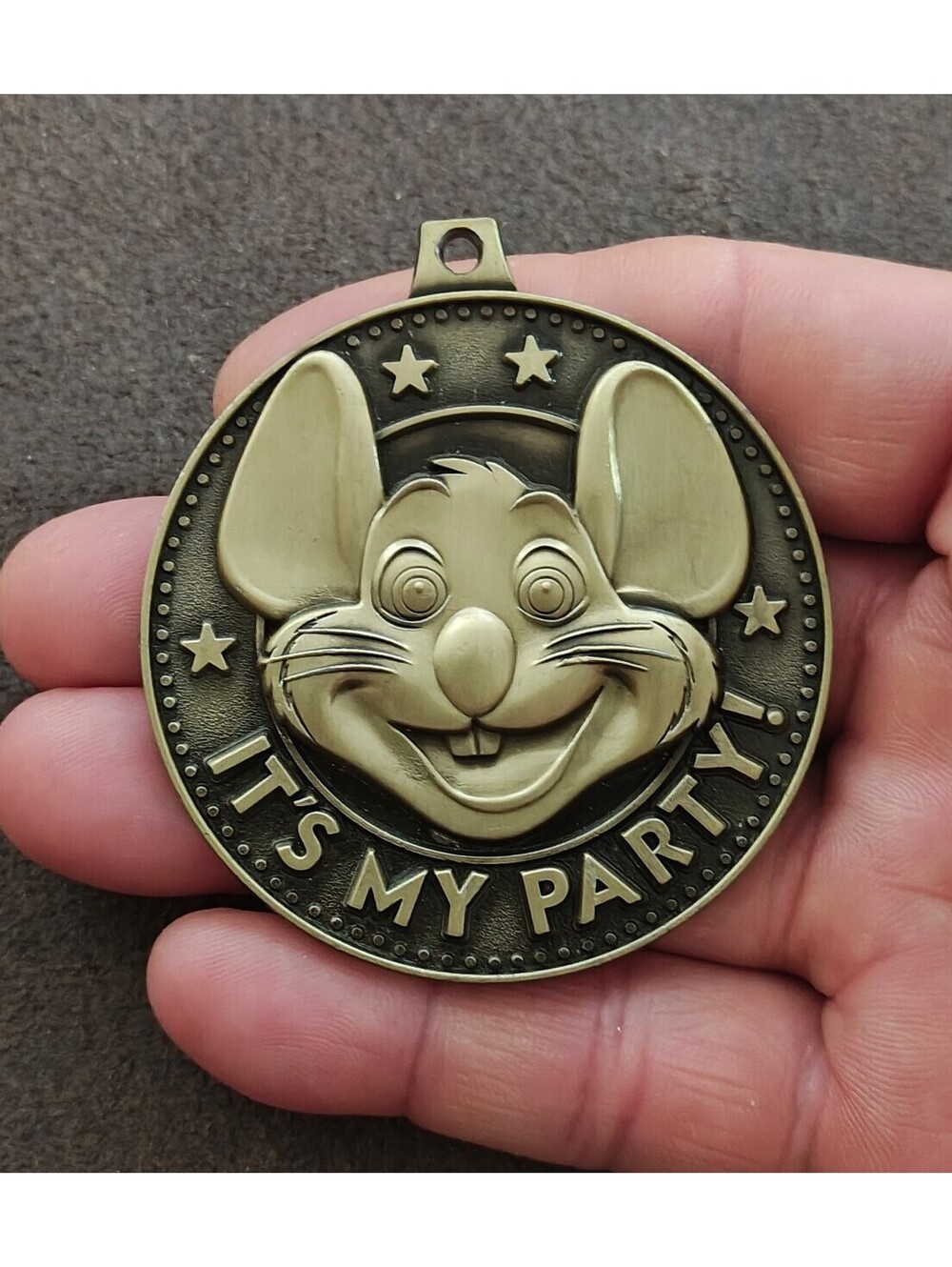 Bronze Tone Chuck E. Cheese "It's My Party!" Birthday Star Medallion